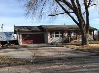 1714 N 10th St, Nebraska City, NE 68410