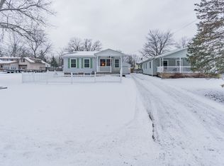 1136 Parkside Ave, Alliance, OH 44601