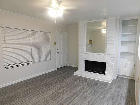 4th image of 4151 33rd St Unit 5