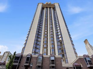 2018 Walnut St #32-23J, Philadelphia, PA 19103