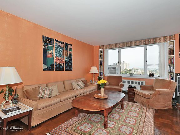 2nd image of 5355 Henry Hudson Pkwy W APT 11J