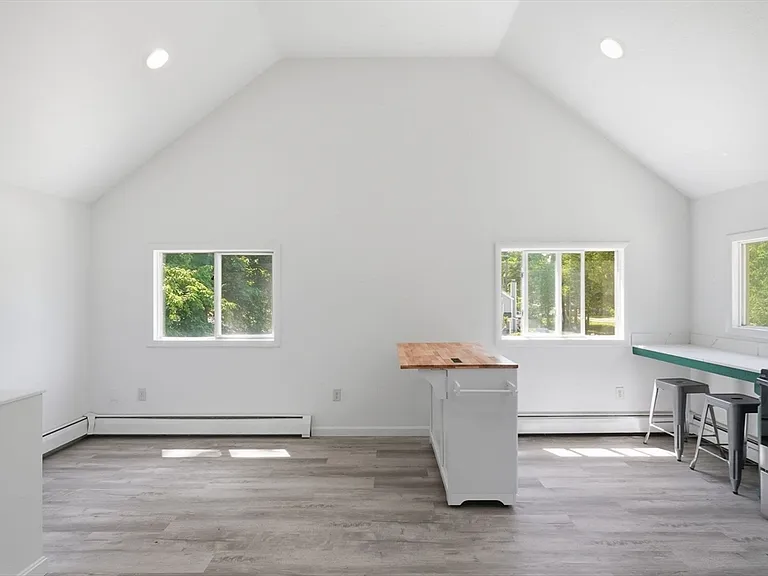 10 Fir Rd — Photo 6