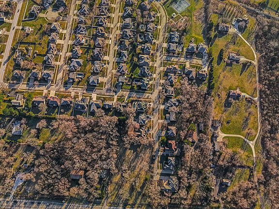 5th image of 16809 Wolf Rd