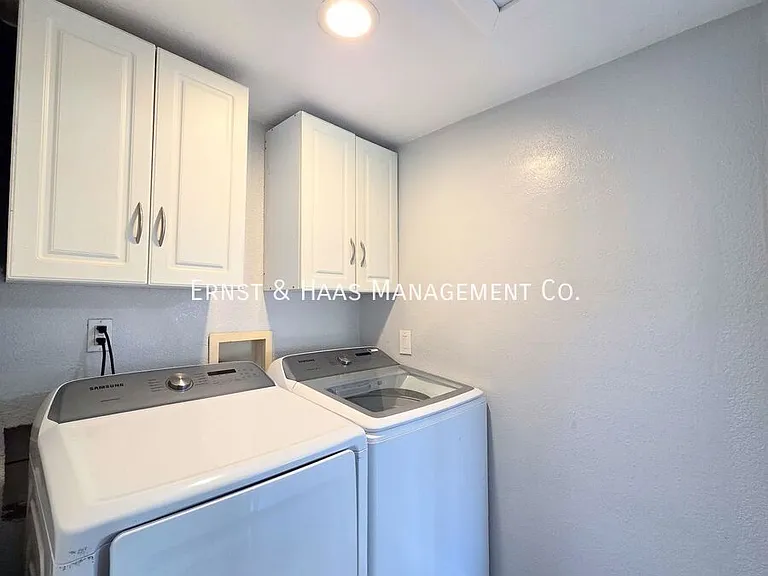 11937 Hercules St — Photo 12