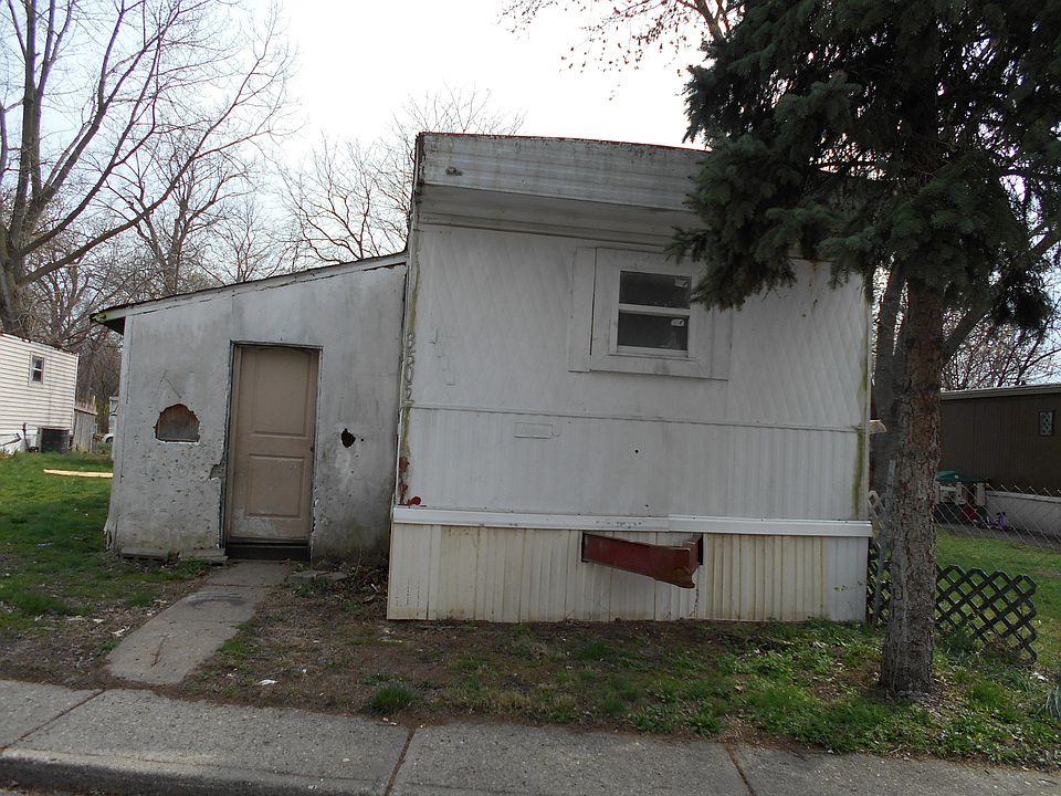 1st image of 3505 Steer St