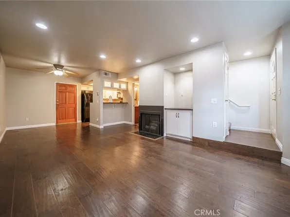 13919 Arthur Ave APT 22, Paramount, CA 90723