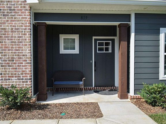 3rd image of 819 Wellstone Dr