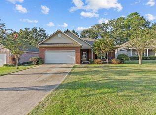 123 Winthrop Ct, Dothan, AL 36305