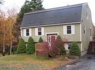 380 Whittier Dr, Fremont, NH 03044