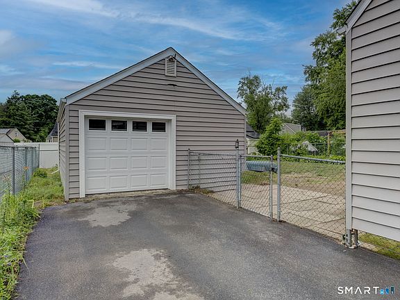 4th image of 38 Porterbrook Avenue