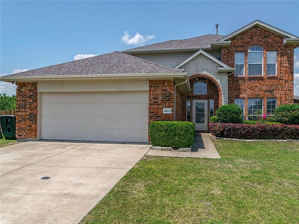 1st image of 2823 Cobblestone Dr