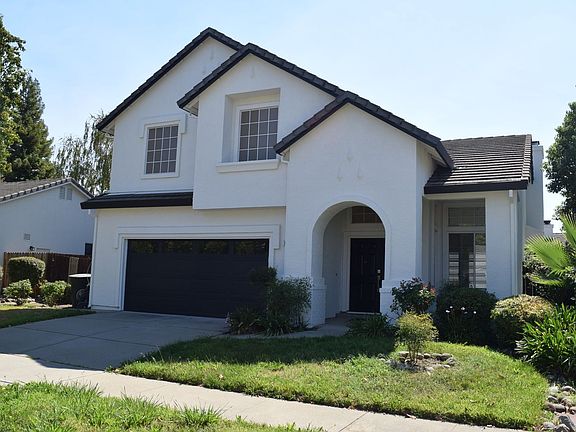 2nd image of 816 Madison Way