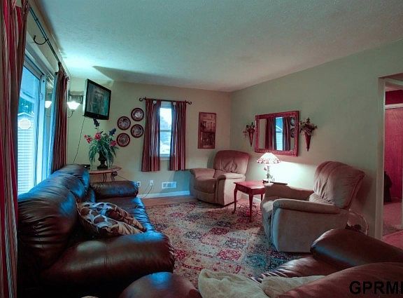 3rd image of 5028 S 53rd St