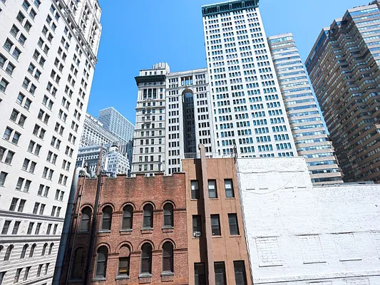 Rented by Sotheby's International Realty | media 9