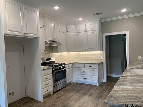 4th image of 422 Rs Cres #4269