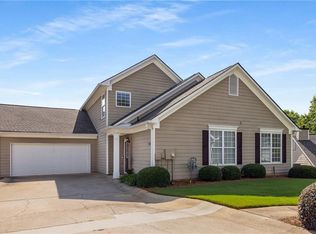855 Camry Cir, Dallas, GA 30157