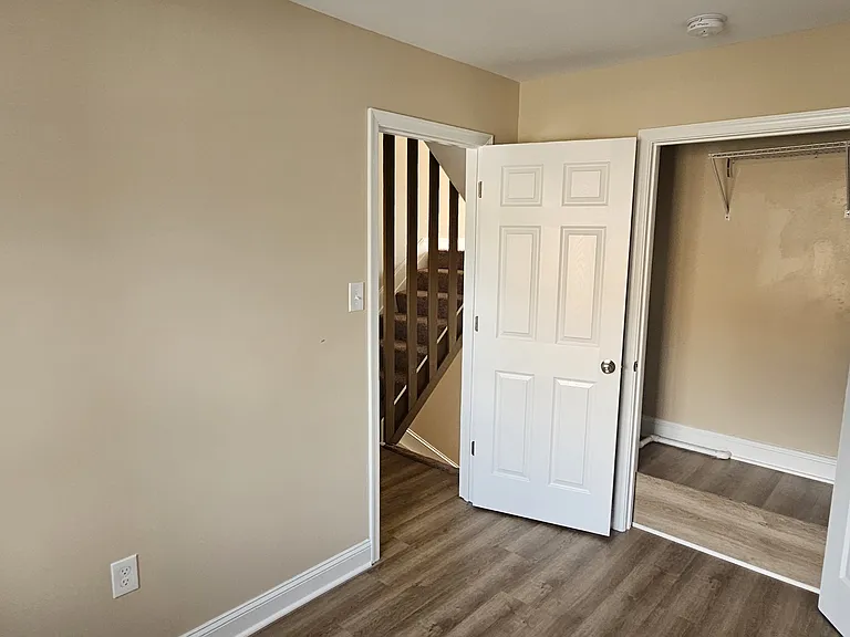 30X Hendrickson Ln #1 — Photo 2
