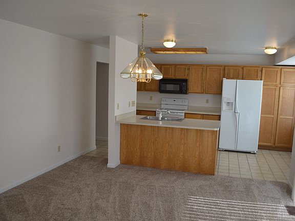 3rd image of 1702 Columbine Village Dr
