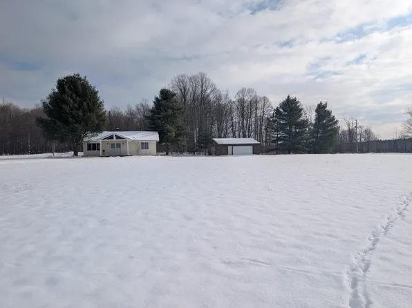 4000 N Lucas Rd, Manton, MI 49663