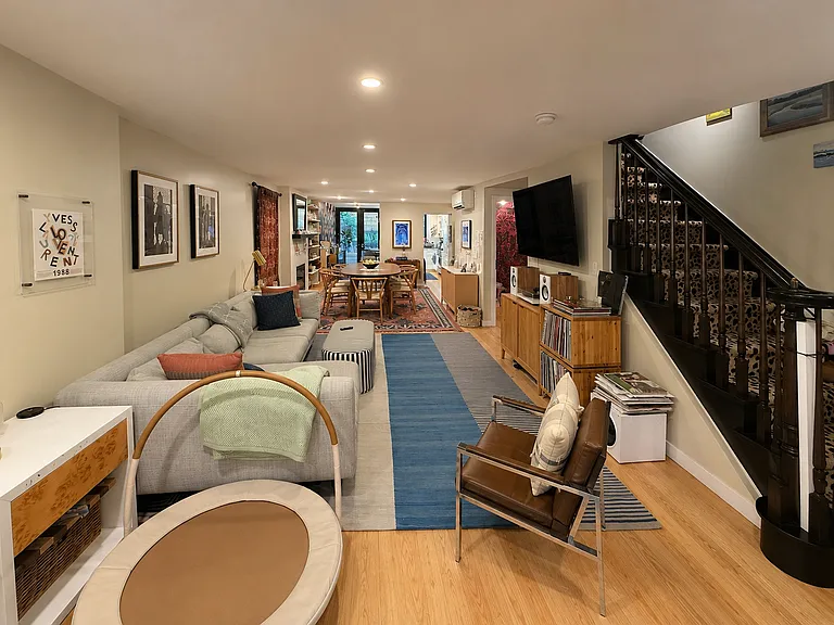 386 Sackett St #1 — Photo 3