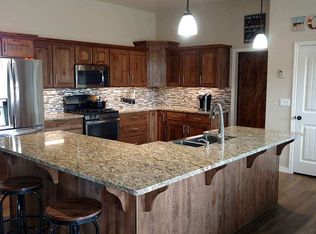 3237 Summit Dr, Kingman, AZ 86401