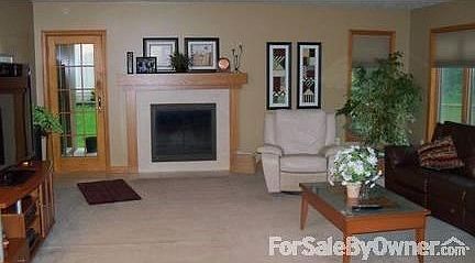 3rd image of 77 Valley Brook Dr