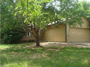 5421 S Washington St, Wichita, KS 67216