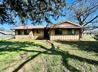 409 3rd St, Blanket, TX 76432