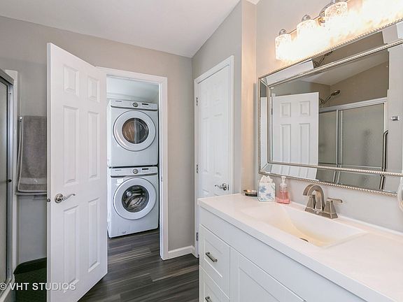 3rd image of 10709 W Silver Lake Dr