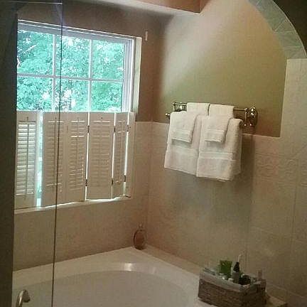 3rd image of 9426 Colonade Dr #9426