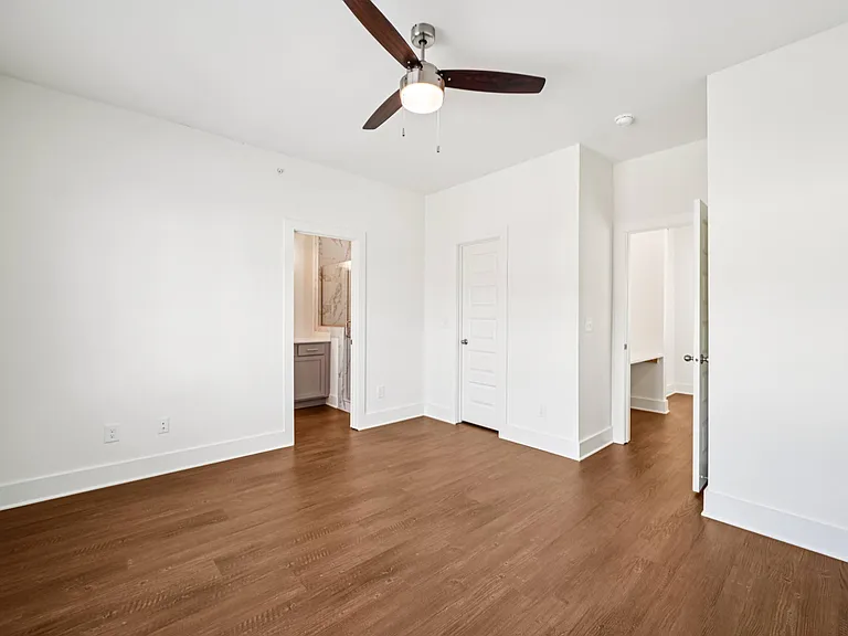 Turnberry Park Apartments and Homes — Photo 110