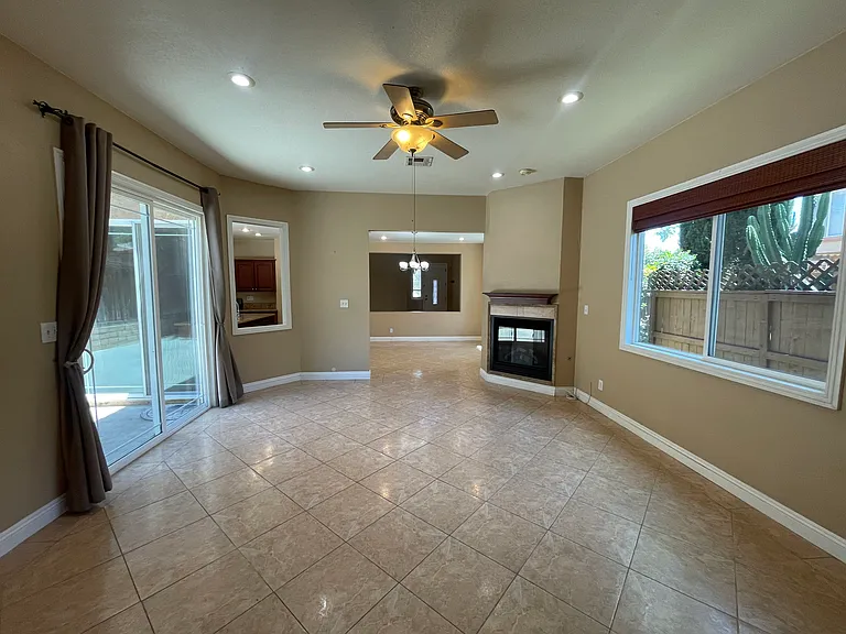 7832 Danner Ct — Photo 7
