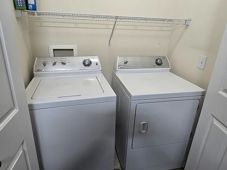 Washer Dryer Area