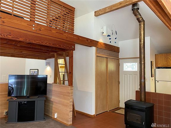 4th image of 1412 232nd Ln