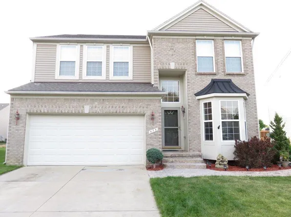 475 Chantilly Ln, Chelsea, MI 48118
