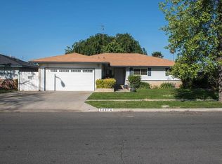 6487 N Angus St, Fresno, CA 93710