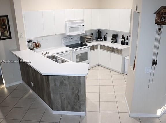3rd image of 1445 Mira Vista Cir #1