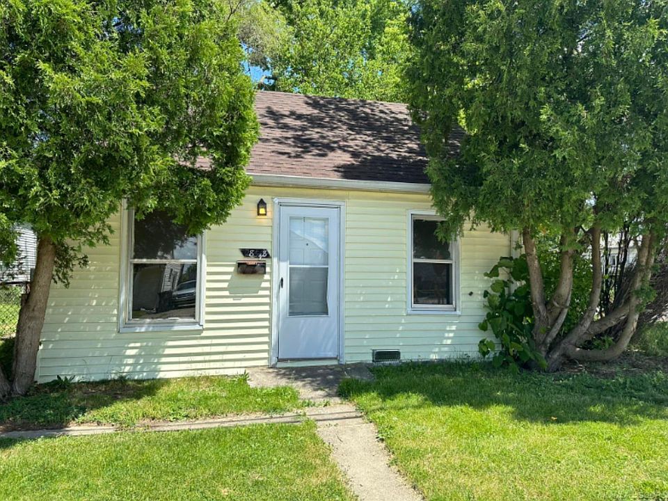 1st image of 28648 Rosemont St