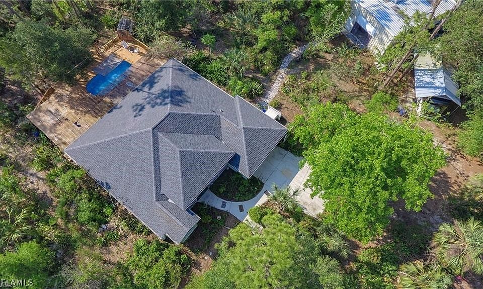 1st image of 6670 Chipper Ln
