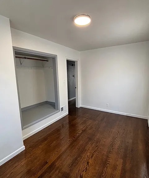 1st bedroom