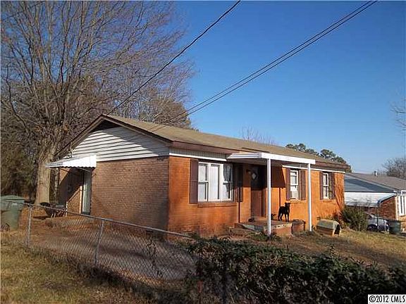 5th image of 3048 Matthews Dr