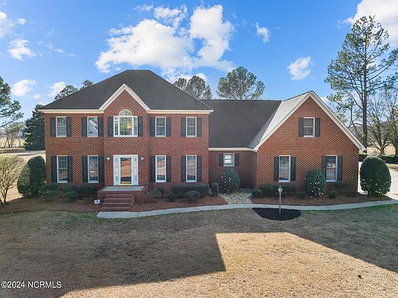 3rd image of 3900 Timberlake Drive