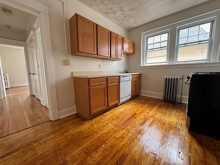 182 Elm St #B2 — Photo 7