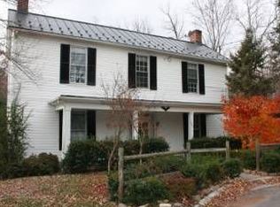 327 Warwick Ln, Lynchburg, VA