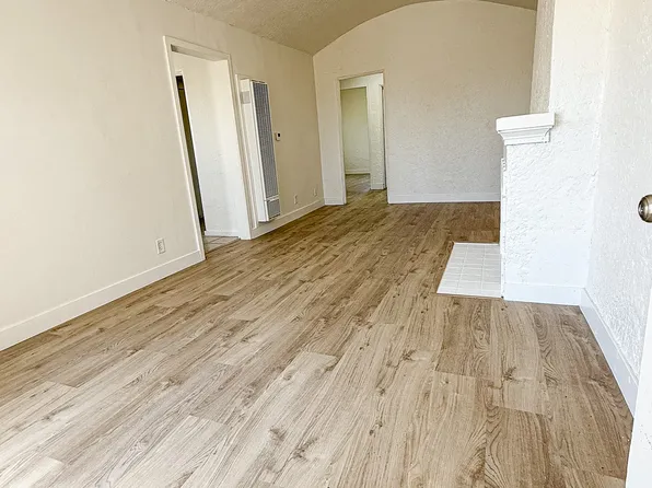 1531 W 84th St #1531, Los Angeles, CA 90047