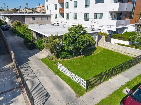 3741 S Bentley Ave, Los Angeles, CA 90034