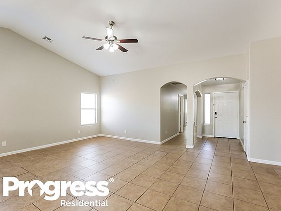 3rd image of 4104 S 104th Ln