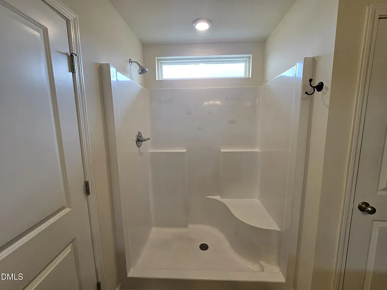 76 Saddle Oaks Ln — Photo 15