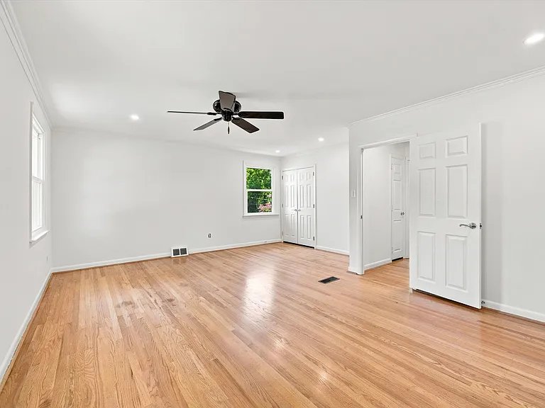 1441 Sandwood Rd — Photo 11