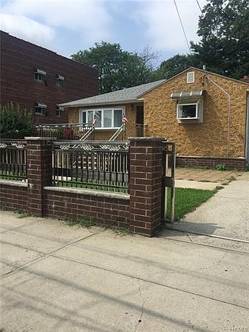 2nd image of 245 Newman Ave